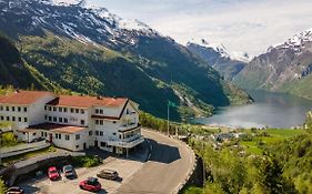 Hotel Utsikten - By Classic Norway Hotels ガイランゲル Exterior photo