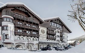 Das Kaltschmid - Familotel Tirol ゼーフェルト・イン・チロル Exterior photo
