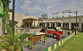 Jhansi Hotel Exterior photo