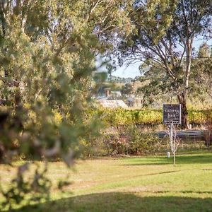 Blewitts Springs A Vintner'S Luck - The Snug Bed & Breakfast Exterior photo