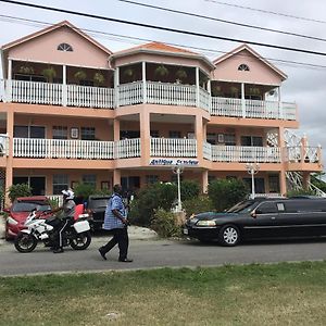 St. John's Antigua Seaviewアパートホテル Exterior photo