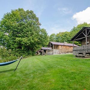 Mountain Lake Cottages Westmore Exterior photo