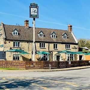 The Woolpack Inn ケタリング Exterior photo