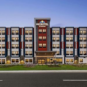 Microtel Inn & Suites Montreal Airport-Dorval Qc Exterior photo
