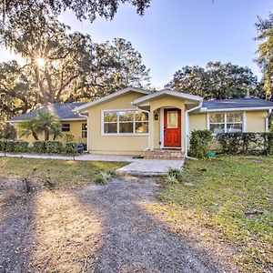 Chic Micanopy Getaway With Pool And Pool Table! Exterior photo