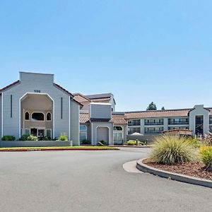 Country Inn & Suites By Radisson, Vallejo Napa Valley, Ca Exterior photo