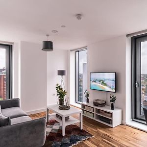 2 Bed Apartment In Media City, Amazing Views マンチェスター Exterior photo