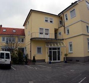 ホテル クルプファルツ スパイヤー Exterior photo