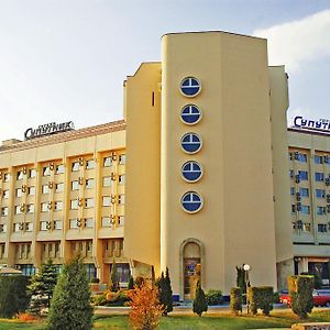 Conference Hotel Suputnyk リヴィウ Exterior photo