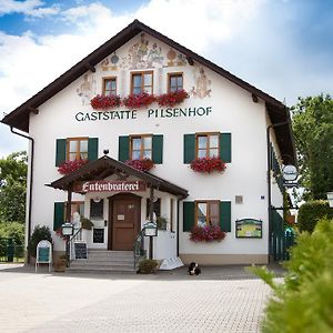 Landgasthof Pilsenhof Entenbraterei Hechendorf am Pilsensee Exterior photo