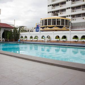 Sripattana Hotel ナコーン・ラーチャシーマー Exterior photo