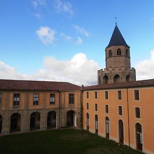 L'Abbaye Ecole De ソレーズ Exterior photo