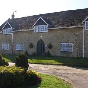 The Tithe Barn - B&B Cottesmore Exterior photo