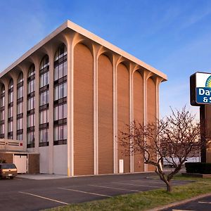 Days Inn & Suites By Wyndham エリリア Exterior photo