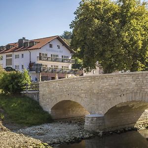 ホテル Raffelsteiner Hof Mörnsheim Exterior photo