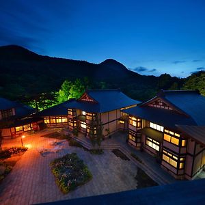 ホテル 山の神温泉 優香苑 花巻市 Exterior photo