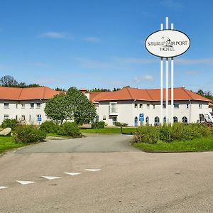 Sturup Airport Hotel Exterior photo