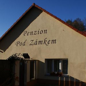 Penzion Pod Zamkem プルーホニツェ Exterior photo
