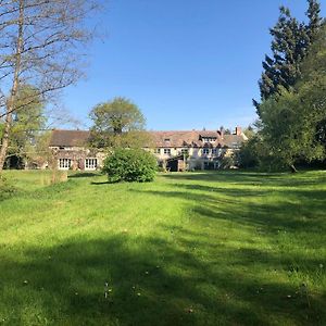 Clairefontaine-en-Yvelines Moulin De Vilgris Bed & Breakfast Exterior photo