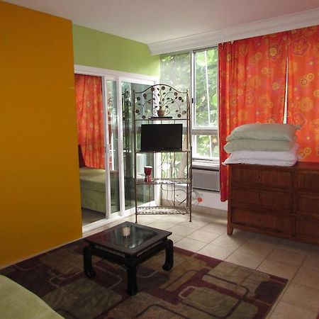 One Bedroom Vacation Rental In Waikiki Grand ホノルル エクステリア 写真