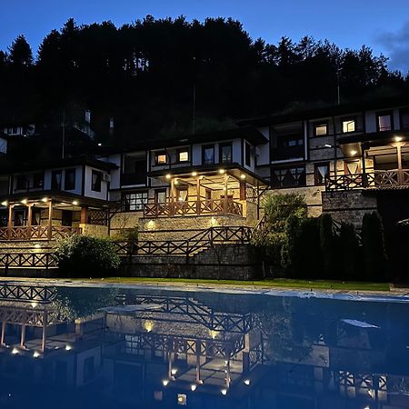 Spa Hotel Ismena デヴィン エクステリア 写真