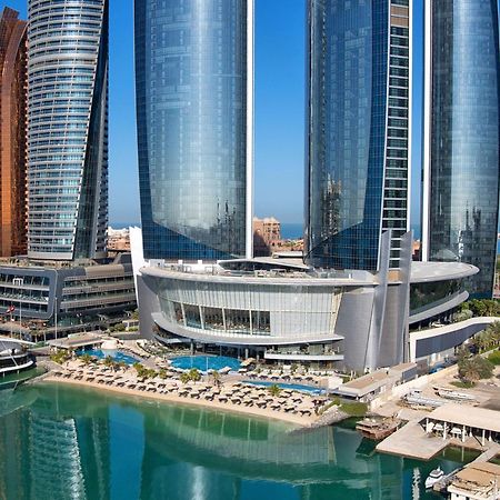 ホテル Conrad Abu Dhabi Etihad Towers エクステリア 写真