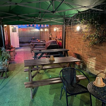 The Plough Inn Wigston エクステリア 写真