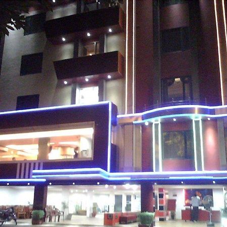 Hotel Aura De Asia ニューデリー エクステリア 写真