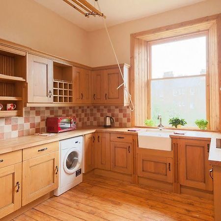 Edinburgh Reserve Apartments Newington エクステリア 写真