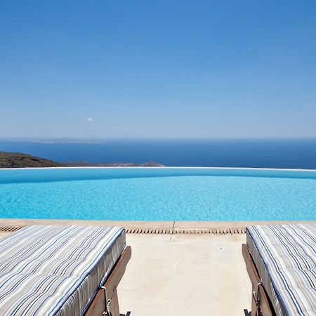 Aeolis Tinos Suites エクステリア 写真