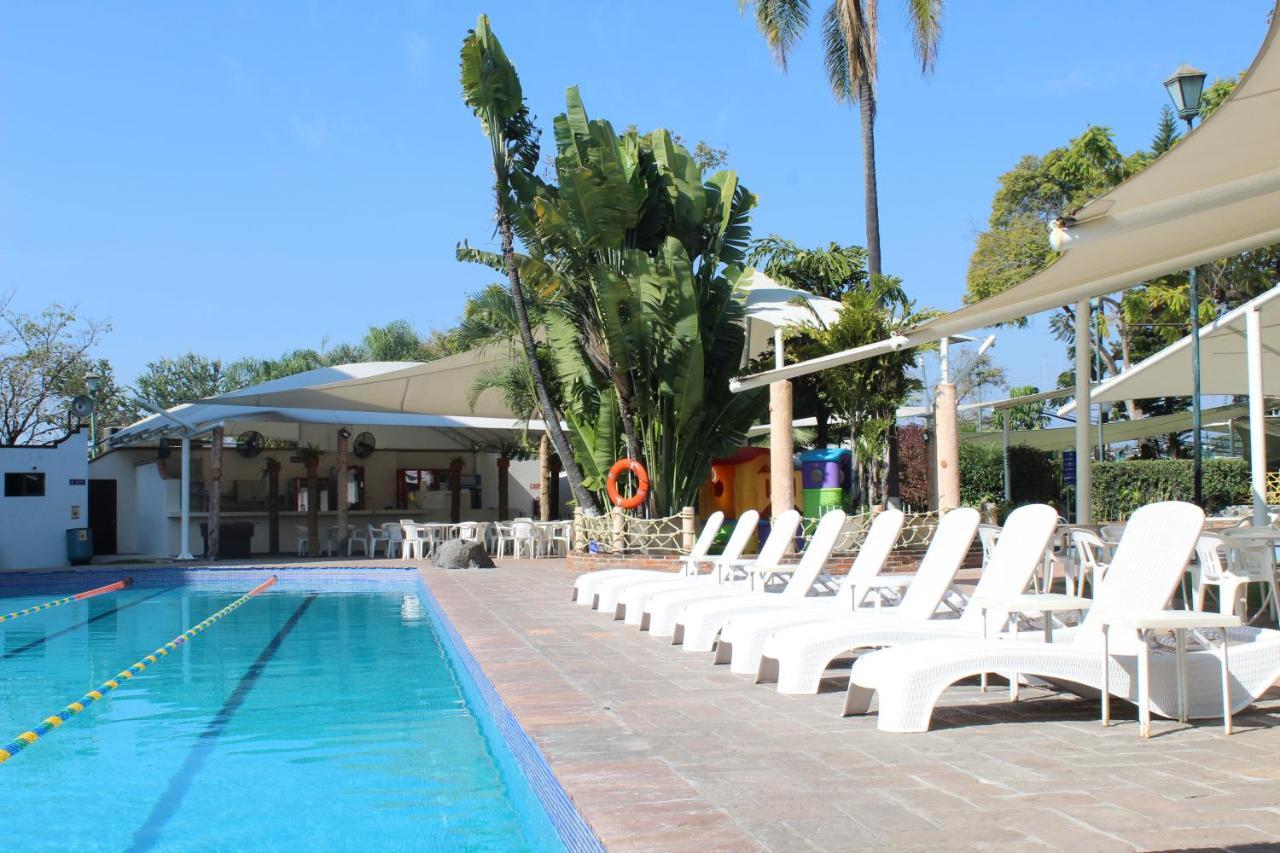 Hotel Coral Cuernavaca Resort & Spa テミスコ エクステリア 写真