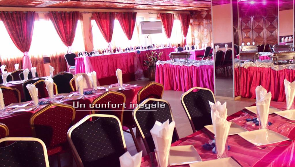 Hotel Mansel Yaoundé エクステリア 写真