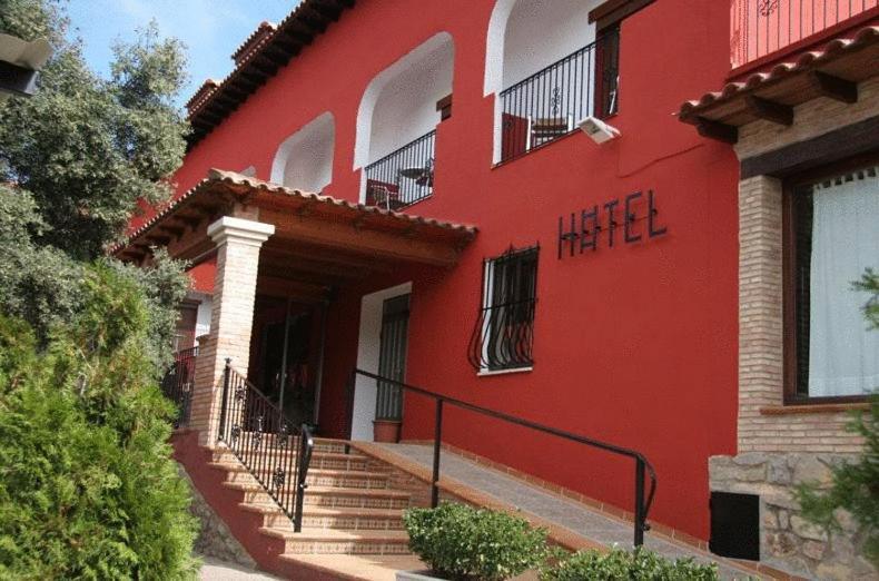 Hotel La Rueda モラ・デ・ルビエロス エクステリア 写真