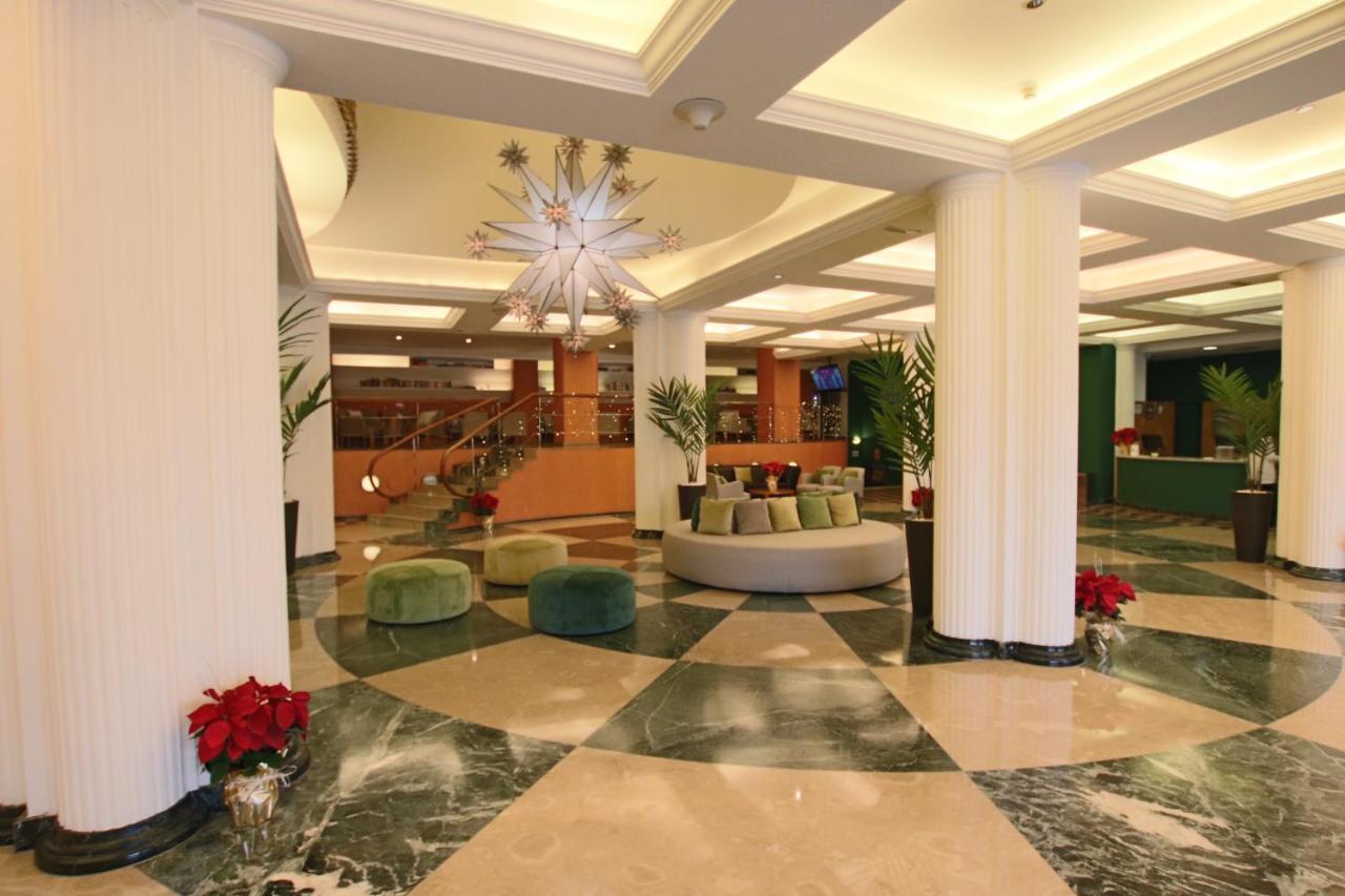 ホテル オテルス サン アントン グラナダ エクステリア 写真