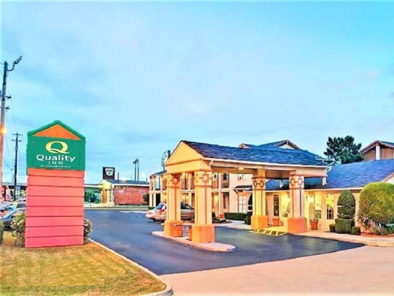 Quality Inn Oklahoma City South エクステリア 写真