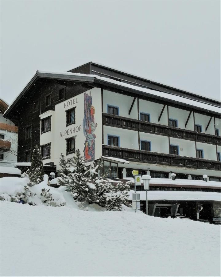 Hotel Alpenhof サンクト・アントン・アム・アールベルク エクステリア 写真