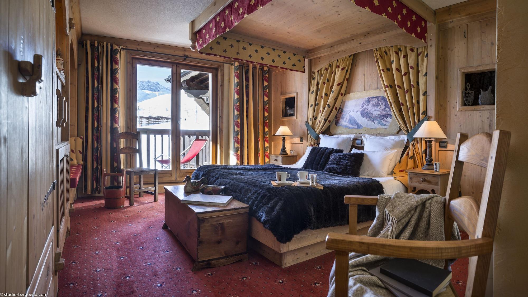 Hotel Les Suites Du Montana By Les Etincelles ティニュ エクステリア 写真