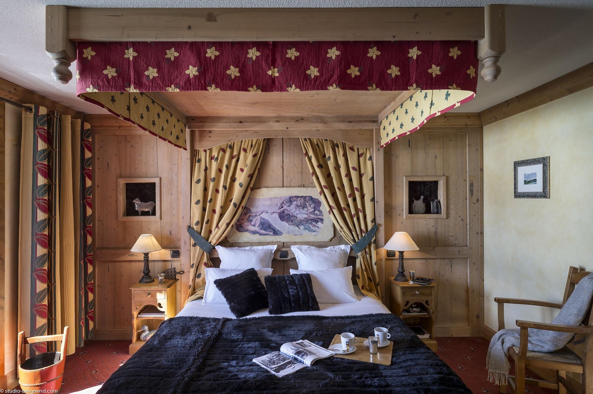 Hotel Les Suites Du Montana By Les Etincelles ティニュ エクステリア 写真