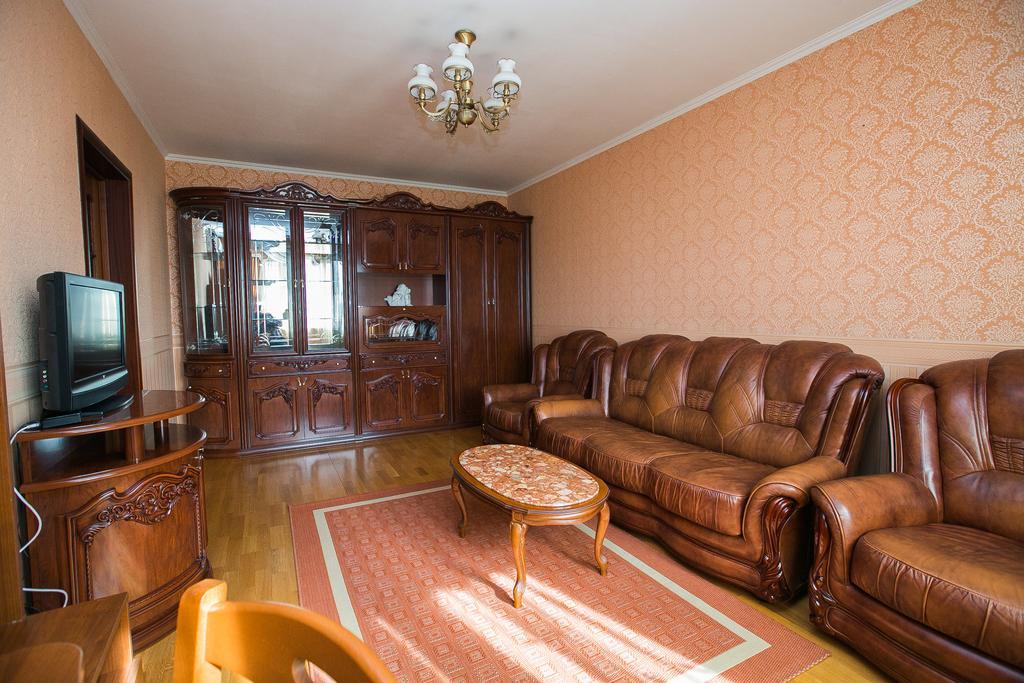 Apartments In Krylatskoye モスクワ 部屋 写真