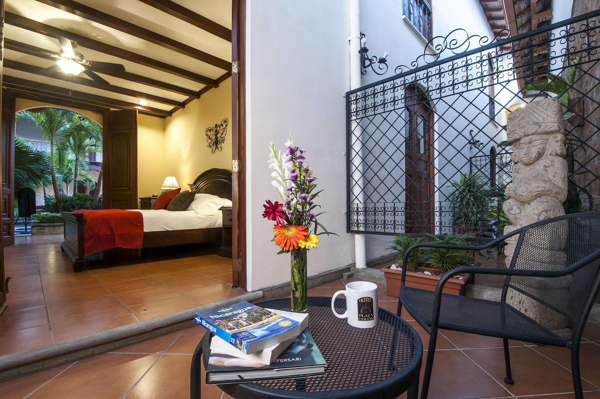 Hotel Plaza Colon - Granada Nicaragua エクステリア 写真