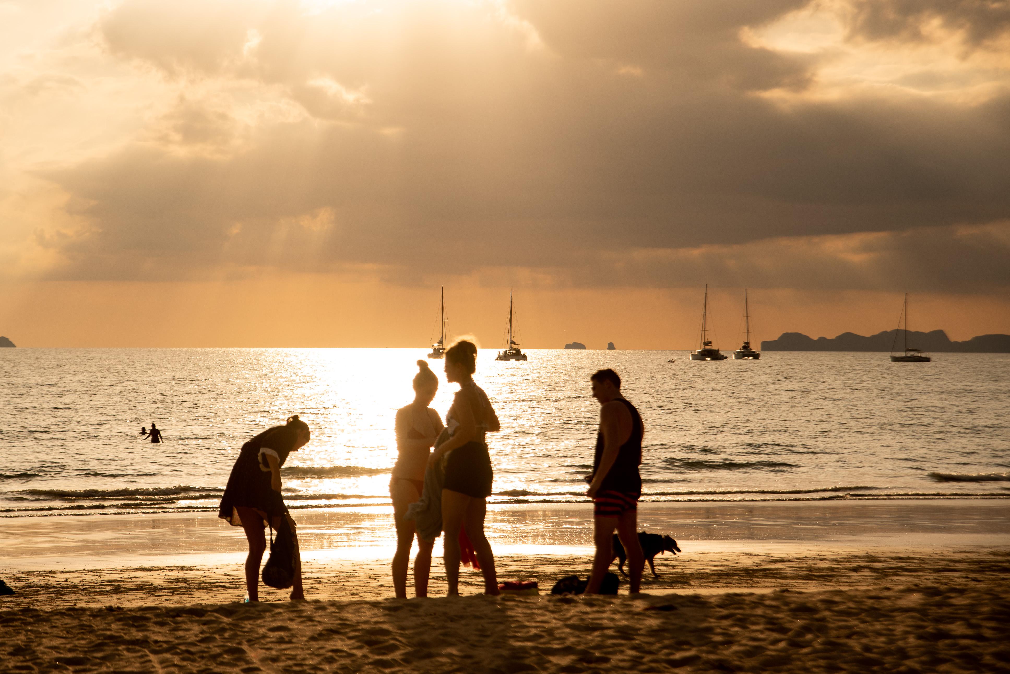 ホテル ロイヤル ランタ リゾート ＆ スパ Ko Lanta エクステリア 写真