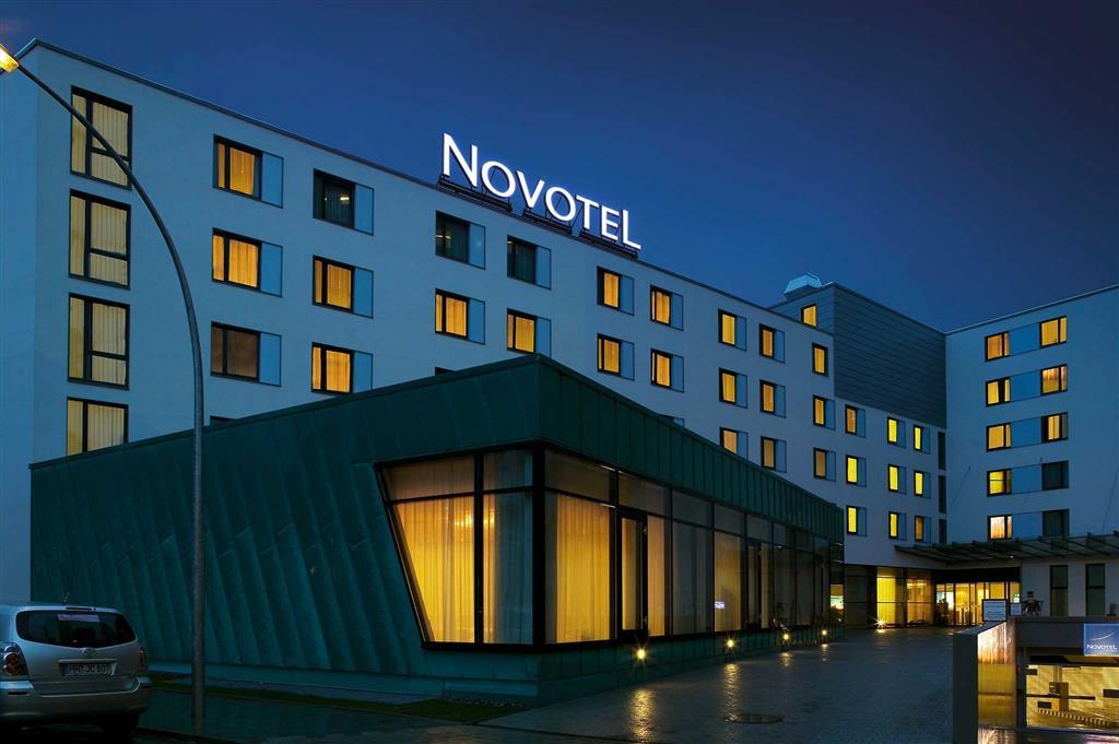 ホテル ノボテル ハンブルク シティ アルスター エクステリア 写真