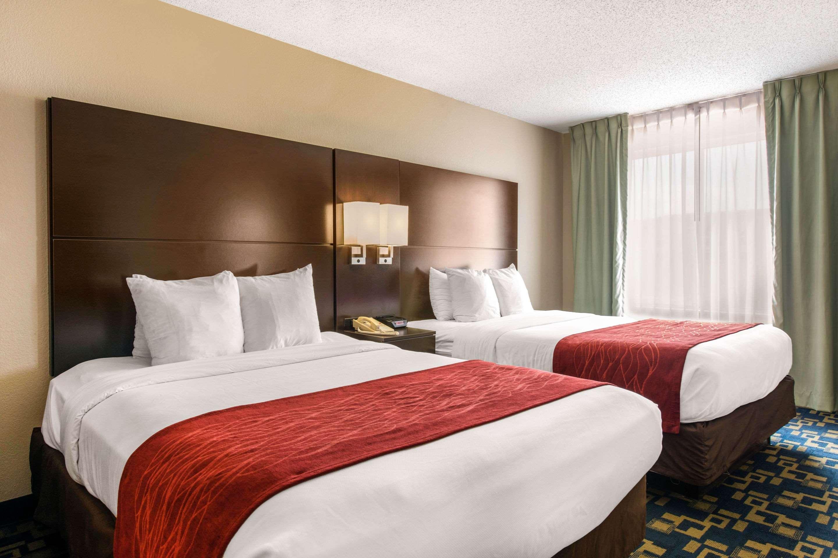 Comfort Inn & Suites Near Universal Orlando Resort-Convention Ctr エクステリア 写真