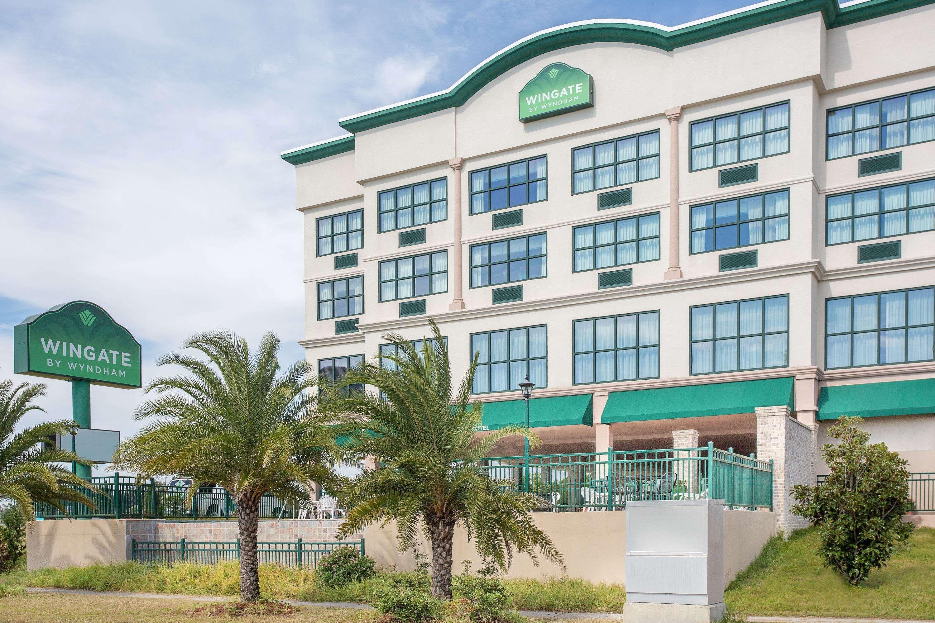 Holiday Inn Express - Gulfport Beach, An Ihg Hotel エクステリア 写真