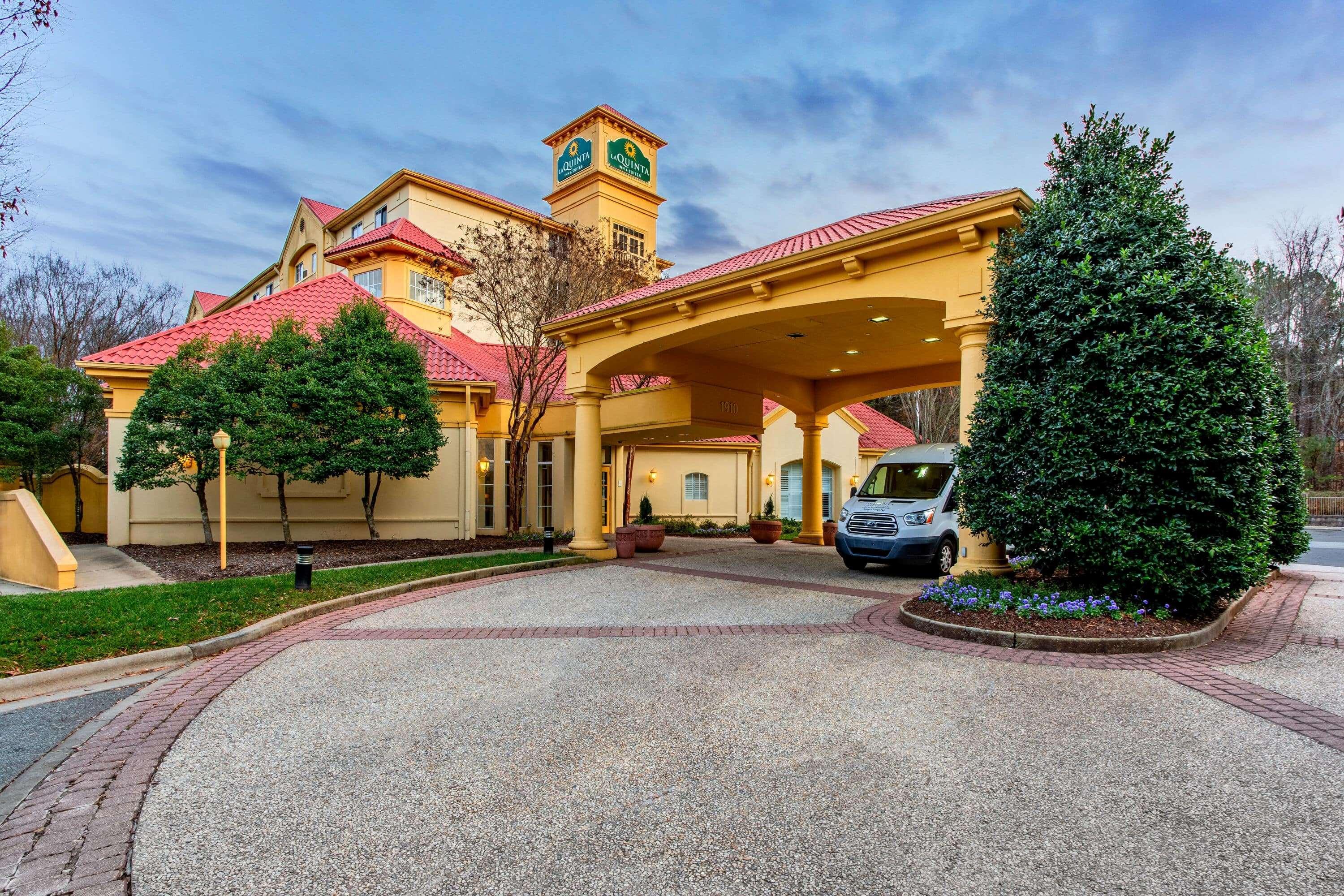 ホテル La Quinta By Wyndham Raleigh/Durham Southpoint エクステリア 写真