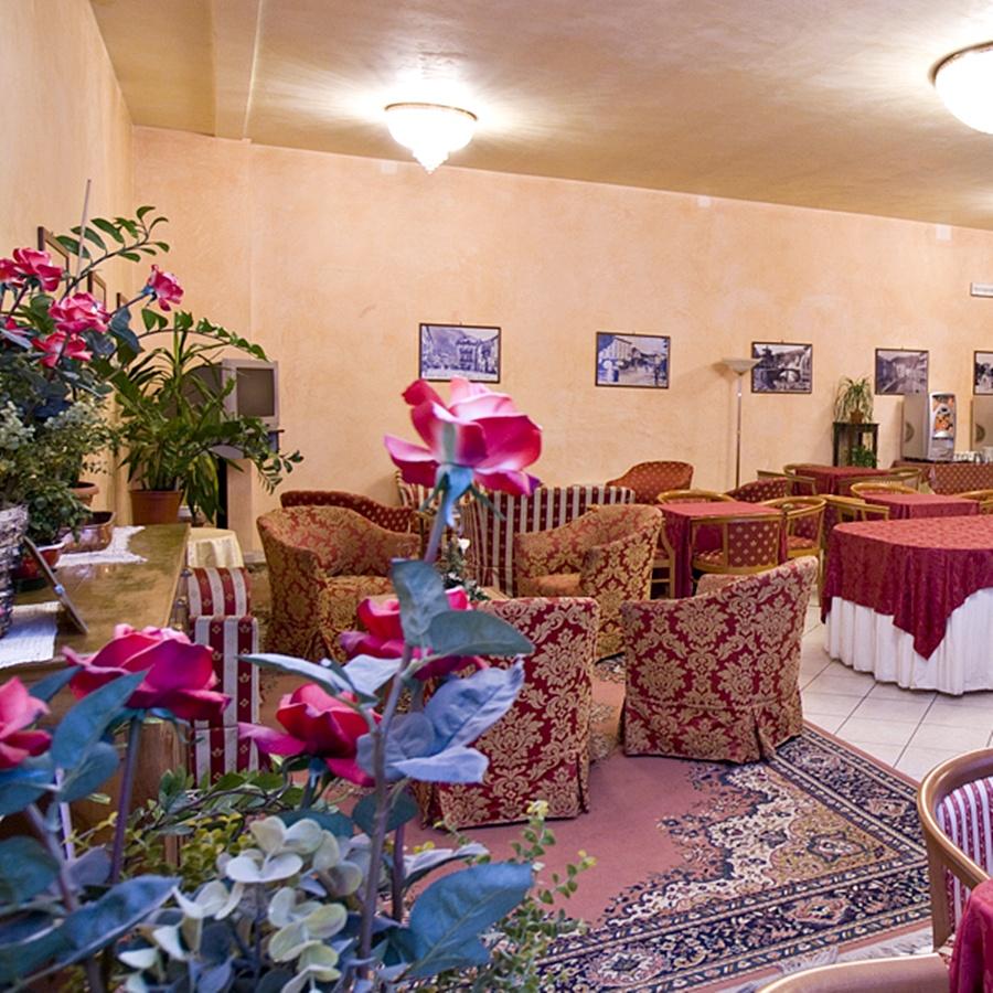 Hotel Roma ポッレッタ・テルメ レストラン 写真