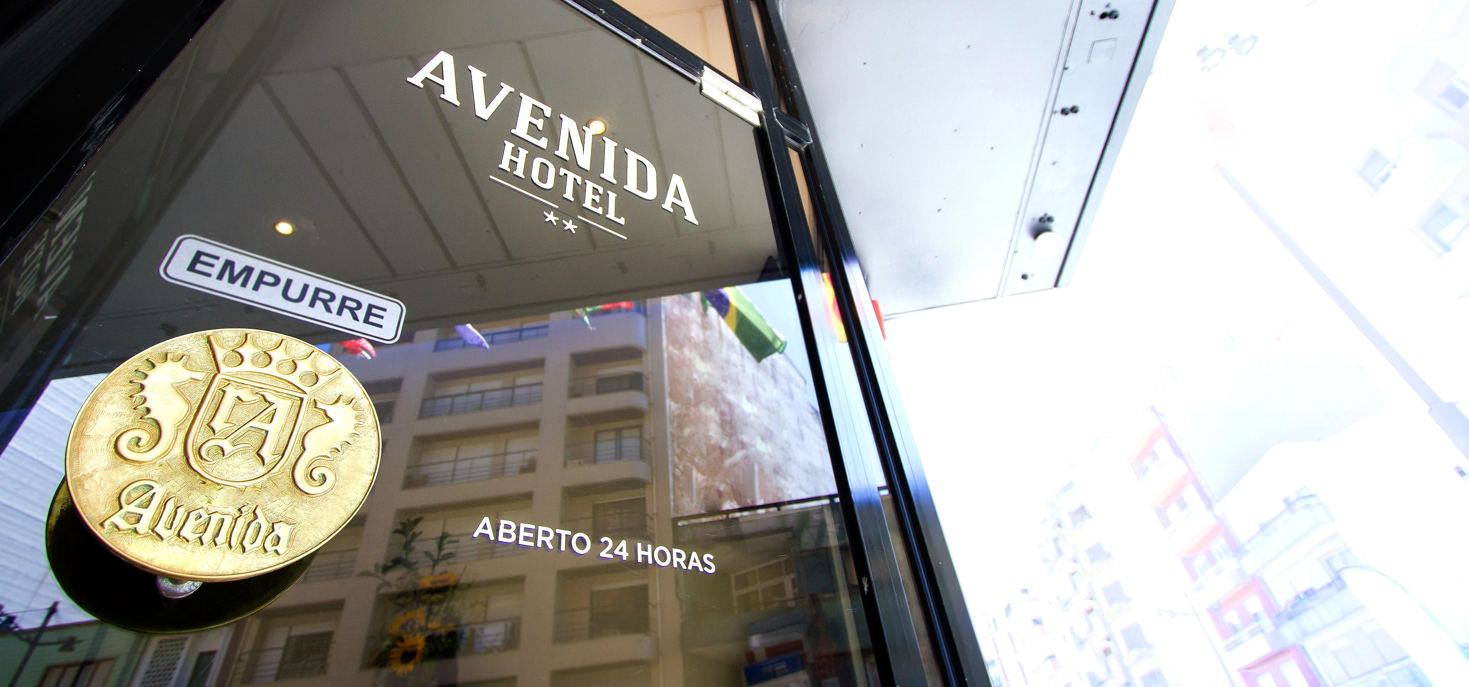 Hotel Avenida ポボア・デ・バルジン エクステリア 写真