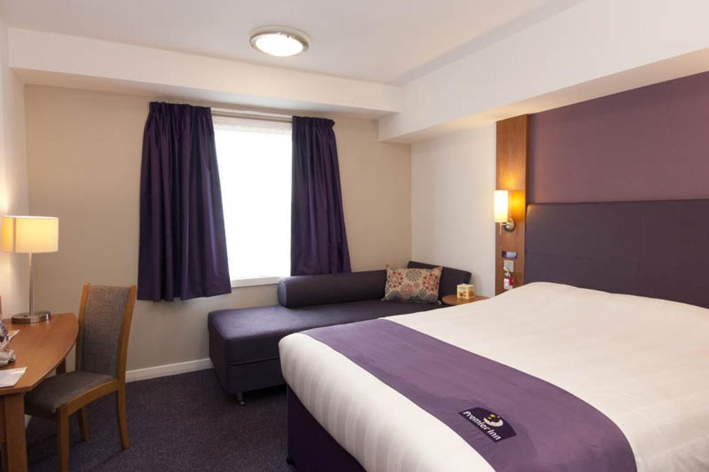 Premier Inn Glasgow East 部屋 写真