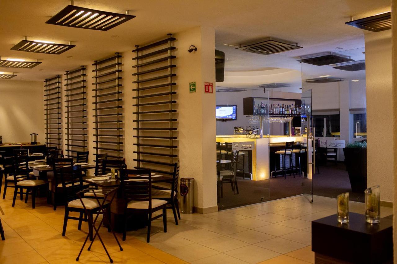 Hotel Aeropuerto Morelia Alvaro Obregon エクステリア 写真