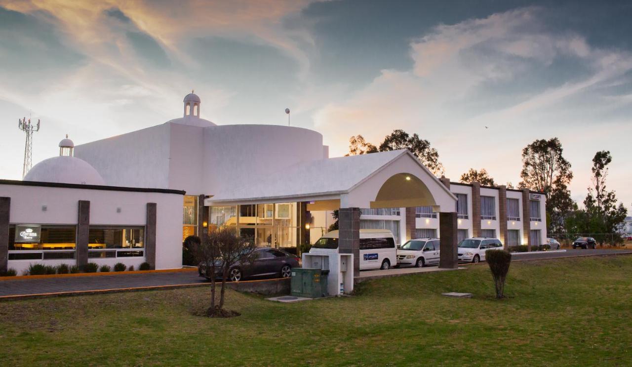 Hotel Aeropuerto Morelia Alvaro Obregon エクステリア 写真